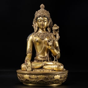 18TH CENTURY, CHINA QING DYNASTY GILT BRONZE MONGOLIAN BUDDHA SEATED