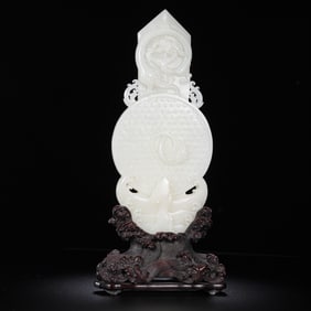 18TH CENTURY, CHINESE HETIAN WHITE JADE GUI