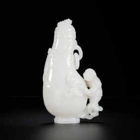 18TH CENTURY, CHINESE QING DYNASTY HOTAN WHITE JADE FIGURE RING EAR COVER BOTTLE