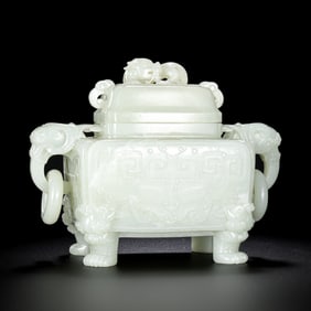 18TH CENTURY, CHINESE QING DYNASTY HETIAN WHITE JADE DOUBLE-RING EAR BEAST FACE PATTERN SQUARE COVER