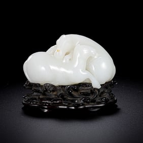 18TH CENTURY, CHINA QING DYNASTY HOTAN WHITE JADE TWIN HORSES