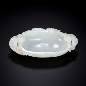 18TH CENTURY, CHINA QING DYNASTY HOTAN WHITE JADE DRAGON BRUSH WASH
