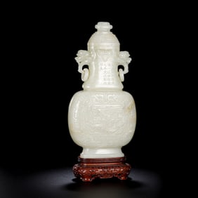 18TH CENTURY, CHINA, QING DYNASTY, HOTAN WHITE JADE LANDSCAPE FIGURE STORY PATTERN RING EAR COVER