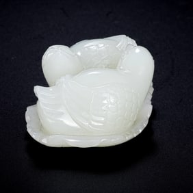 18TH CENTURY, CHINA QING DYNASTY HOTAN WHITE JADE MANDARIN DUCKS