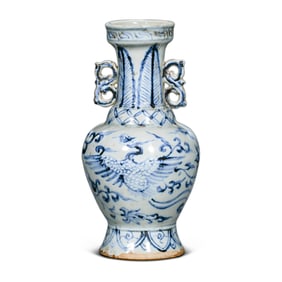 13-14CENTURY, CHINA, YUAN DYNASTY, BLUE AND WHITE DOUBLE-HANDLED PLATE-MOUTHED VASE WITH DOUBLE