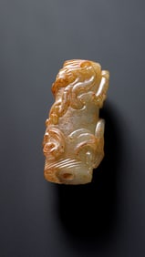 1-3CENTURY, CHINESE HAN DYNASTY JADE SEAL WITH CHILONG PATTERN