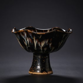 10-13CENTURY, CHINESE SONG DYNASTY KILN-CHANGED GLAZE FLOWER-MOUTHED HIGH-FOOTED CUP