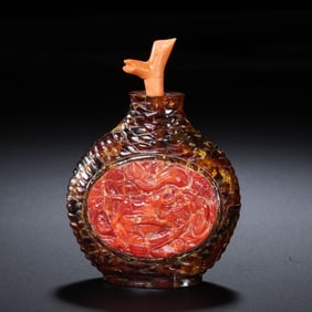 Chinese Qing Dynasty snuff bottle
