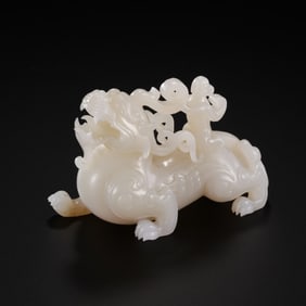 Chinese Han Dynasty Jade Auspicious Beasts