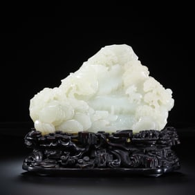 Chinese Qing Dynasty Hetian white jade mountain-shaped ornaments