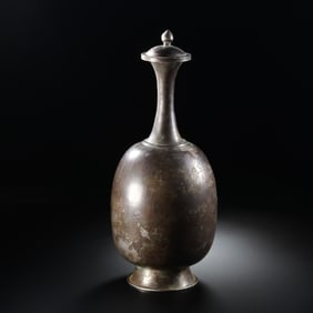 Chinese Liao Dynasty pure silver long-necked flask