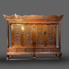 Chinese Qing Dynasty Huanghuali wood cabinet