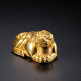 Chinese Tang Dynasty pure gold auspicious beast