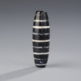Tibetan Black Agate Chung Dzi Bead with White 9 Circular Lines