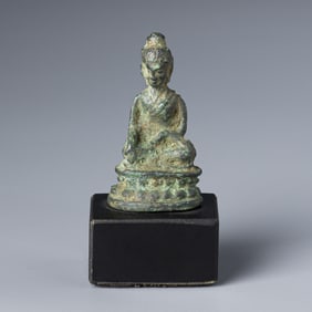Antique Southeast Asian Bronze Lotus Base Buddha Statue [2.6 x 4.8cm, 46gram]