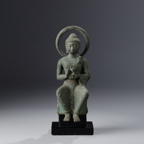 A Javanese 8th Century Antique Bronze Seated Buddha Statue [14.7 x 4.5 cm, 695g]