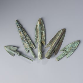 Collection of Near Eastern Region Ancient Bronze Arrowheads Lot [5pcs, 121gram]