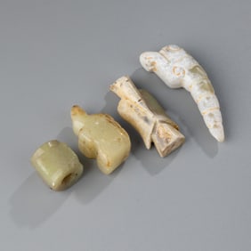 Set of Carved Jade Zoomorphic Motif Pendants Western Zhou Dynasty [4pcs, 32gram]