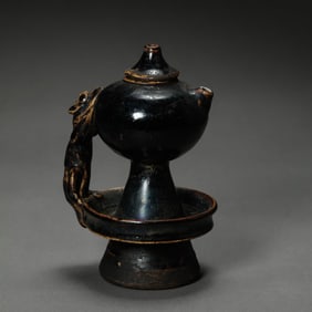 Chinese Song Dynasty black-glazed oil lamp