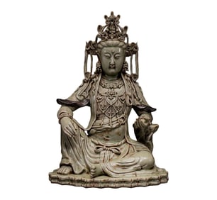 Chinese Ming Dynasty Celadon Guanyin Seated Statue