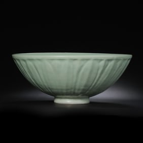 Large celadon bowl with lotus petal design from Longquan kiln, Southern Song Dynasty, China