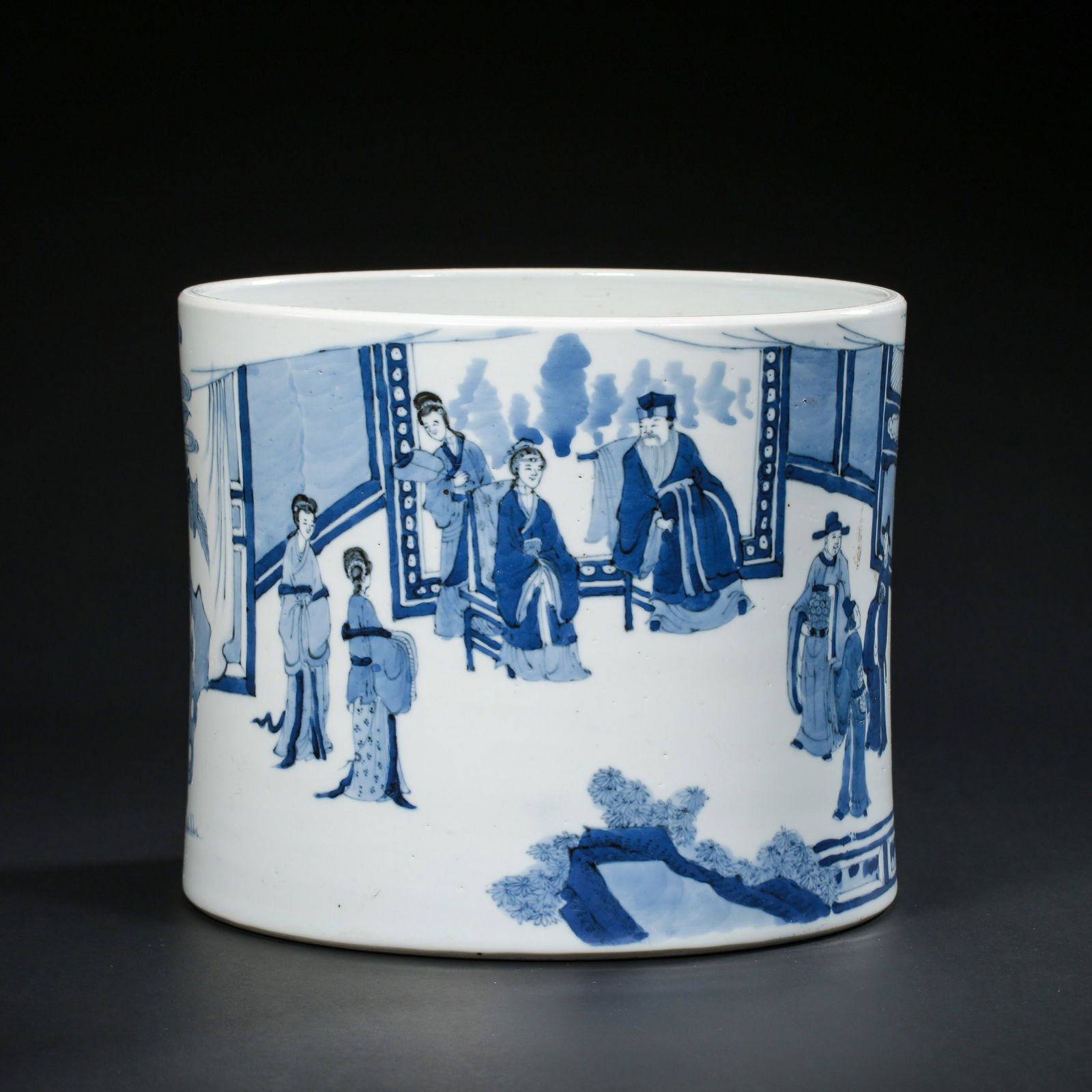 Chinese Qing Dynasty Blue and White Porcelain Brush Pot with Figure and Story Design: H. 16 cm. W. 19.2 cm.