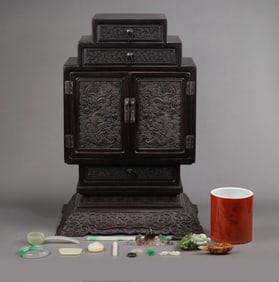 Chinese Qing Dynasty Rosewood Treasure Chest