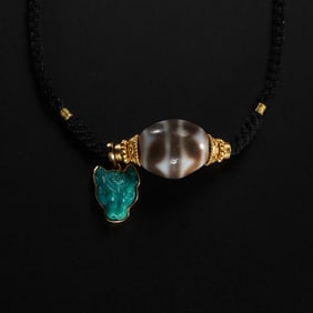 Pure Dzi Bead Necklace from the Tang Dynasty of China