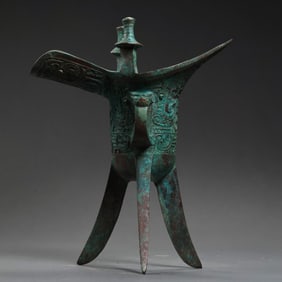 Bronze Jue Cup from the Shang and Zhou Dynasties in China