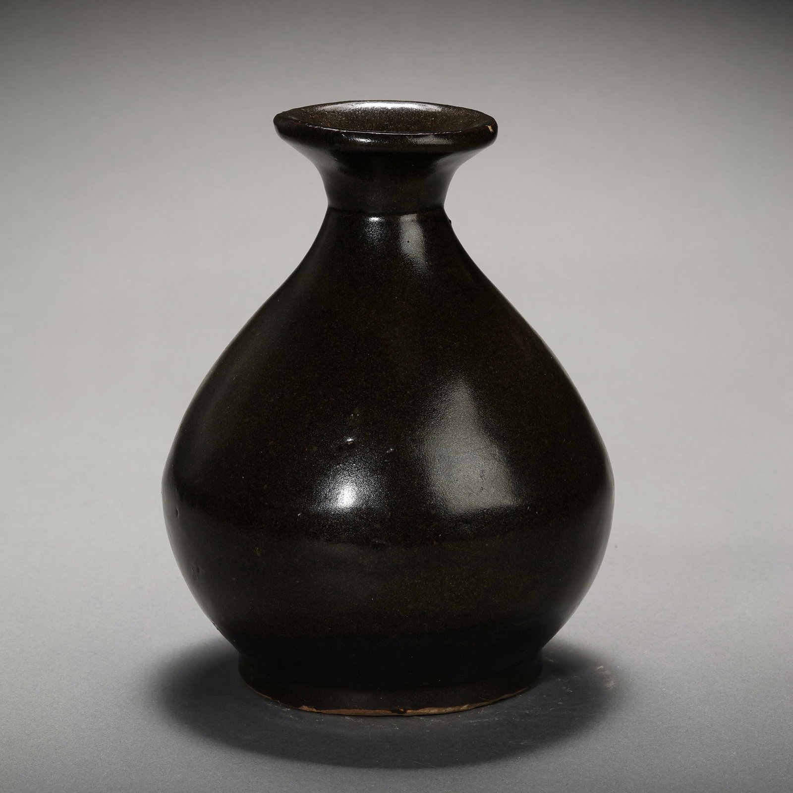 Northern Song Dynasty Cizhou Kiln Black Glazed Jade Pot Spring Vase (1 of 6)