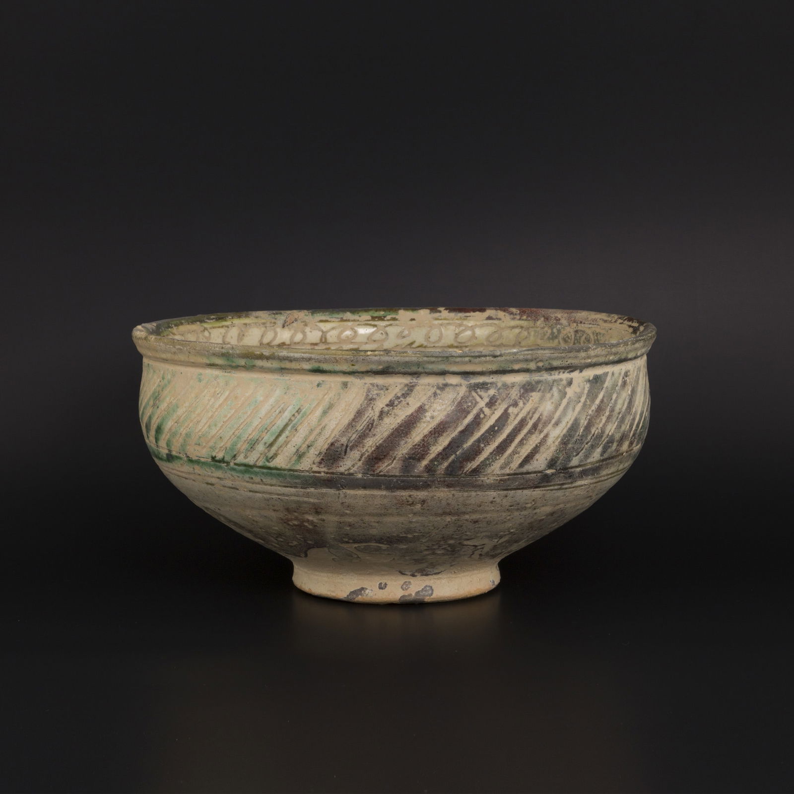 MIDDLE EASTERN GLAZED EARTHENWARE BOWL WITH SLIP-PAINTED DECORATION [18.8 X 9.3CM, 499GRAM] (1 of 3)