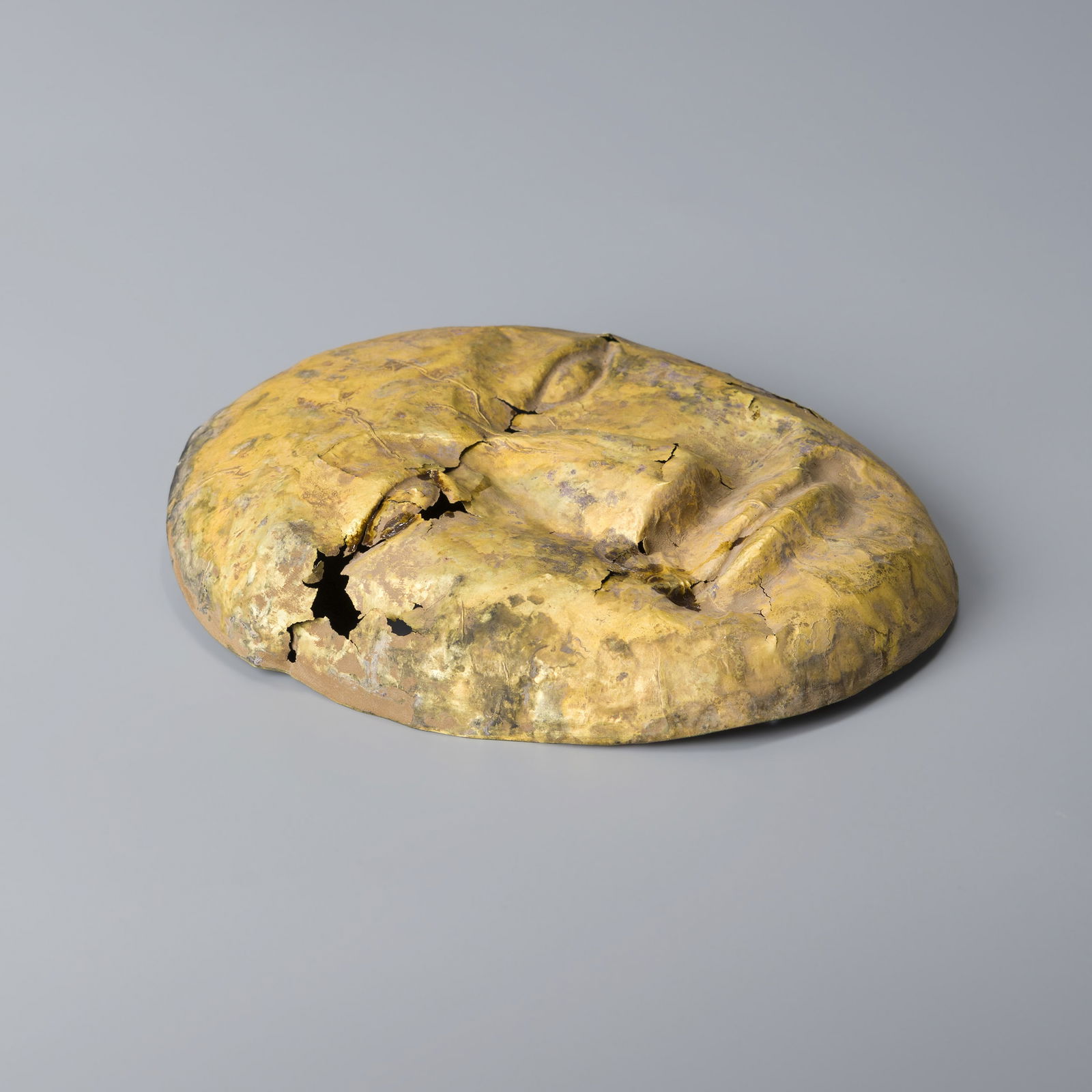 ANCIENT BACTRIAN GOLD MASK - 4