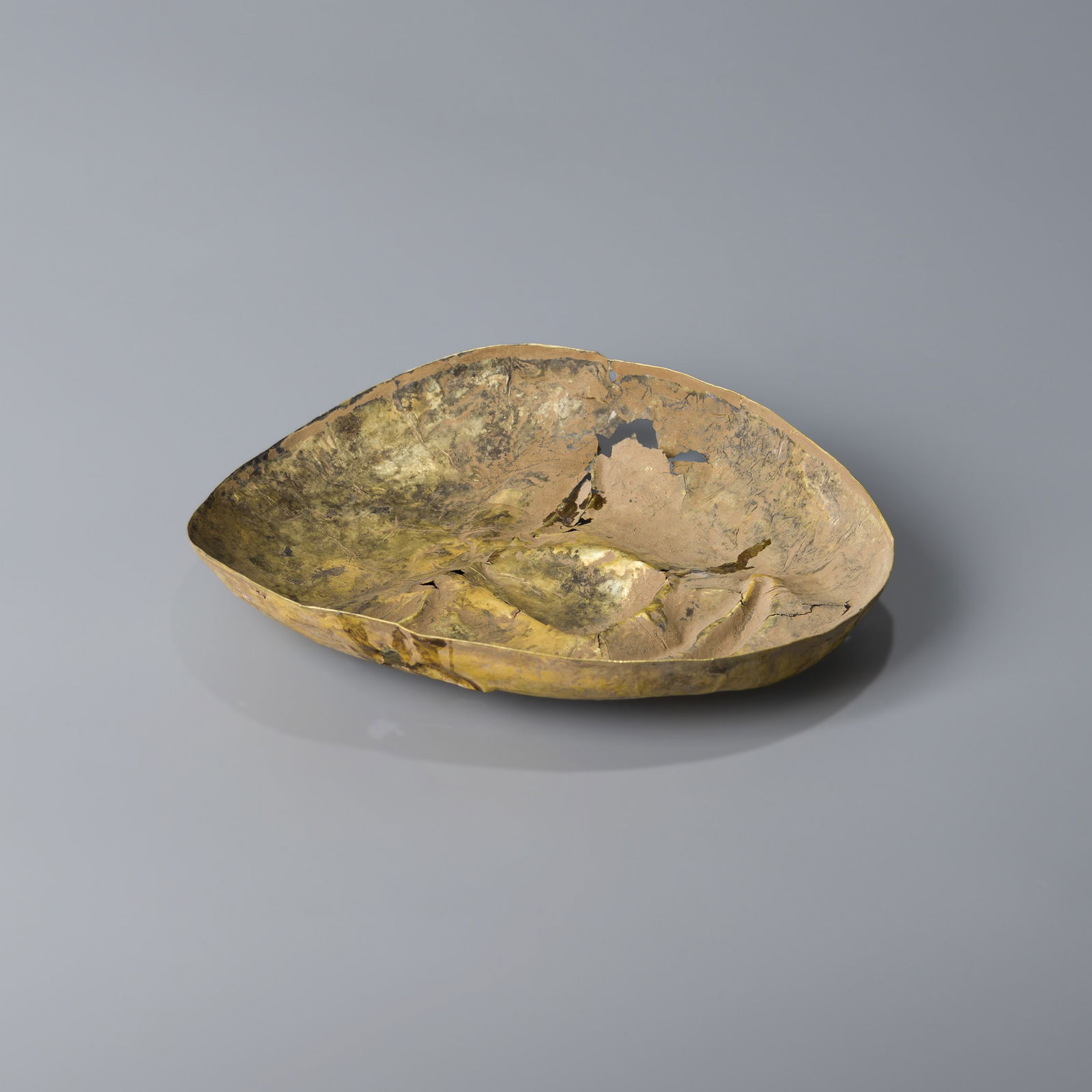 ANCIENT BACTRIAN GOLD MASK - 5