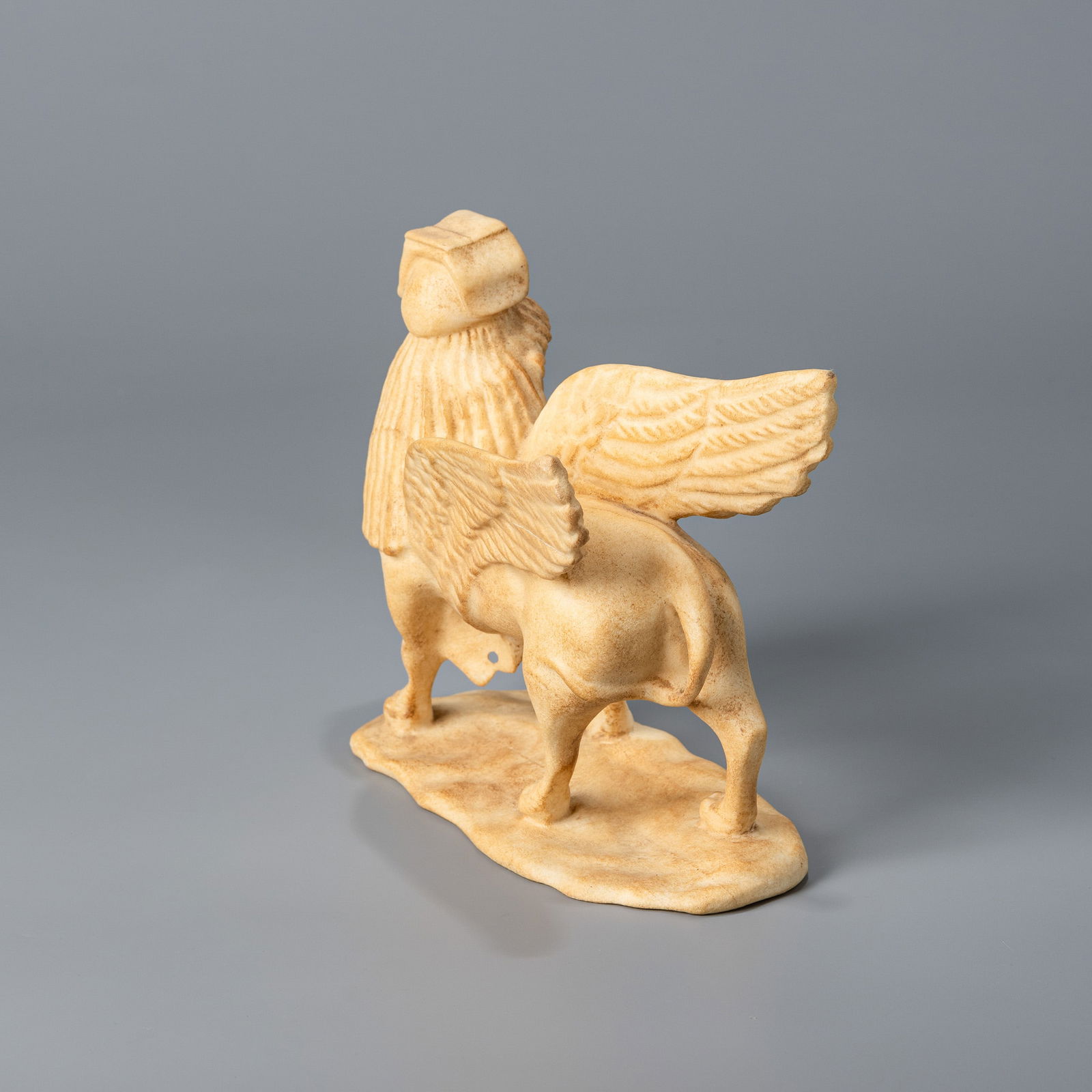 HELLENISTIC GREEK MARBLE SPHINX WITH WINGS - 4