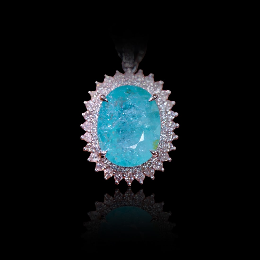 18KGOLD AND DIAMOND-ENCRUSTED NATURAL PARAIBA NECKLACE: Main Stone: 2.80 ct. *If you win the item, we will provide customized packaging tailored specifically for your goods. If you have any specific requests, please do not hesitate to contact us.