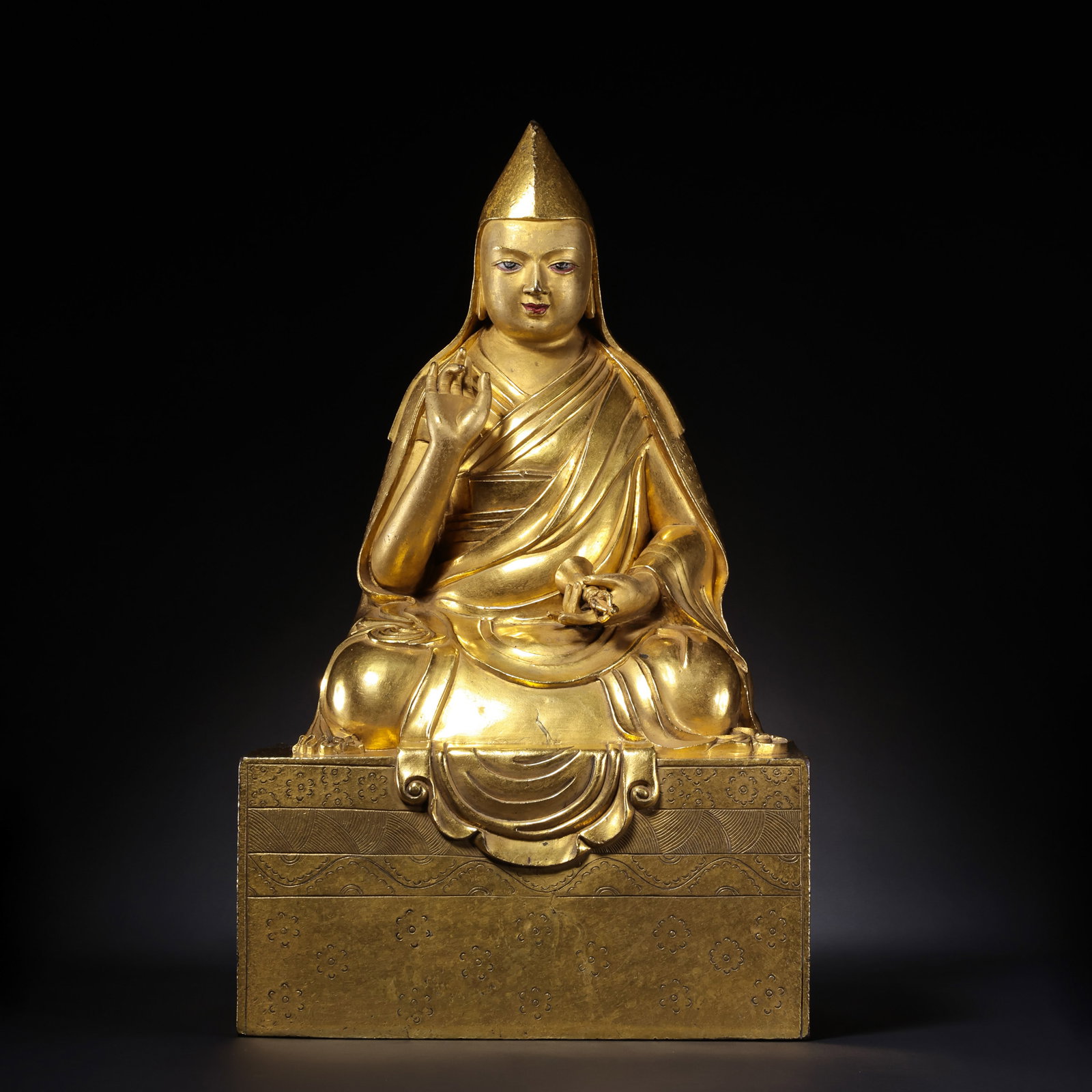 Gilt Bronze Seated Buddha Statue from the Kangxi Period of the Qing Dynasty, China (1 of 12)