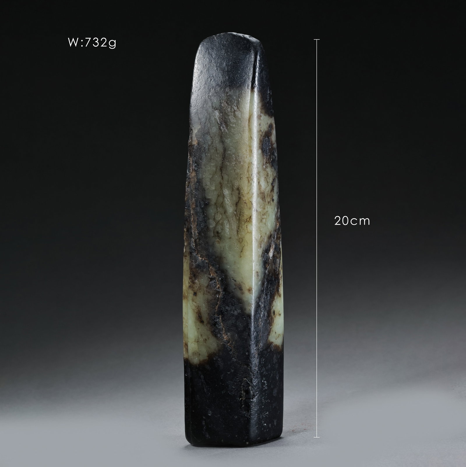 Chinese Neolithic jade artifacts - 4