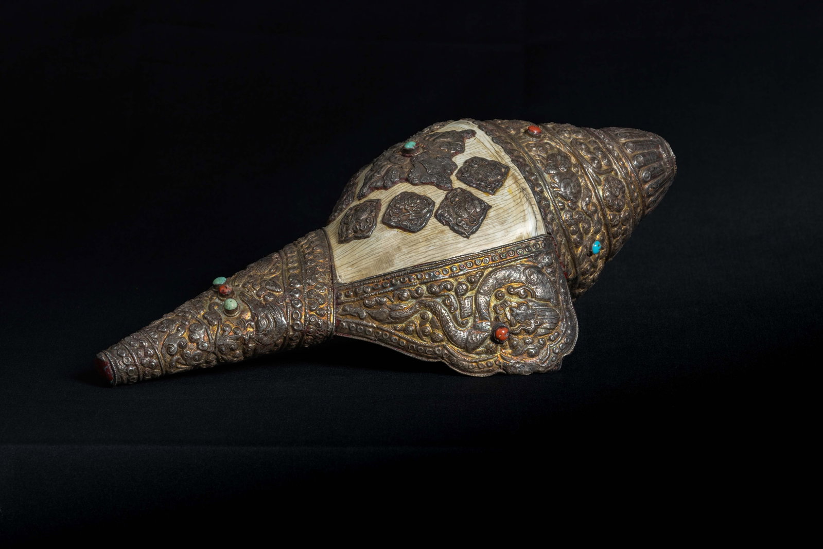 Chinese Qing Dynasty Buddhist Silver Conch Shell - 2