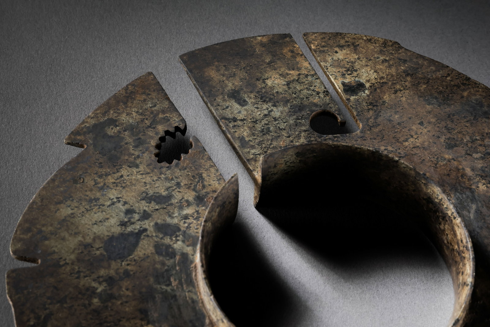 Chinese Neolithic jade artifacts - 4