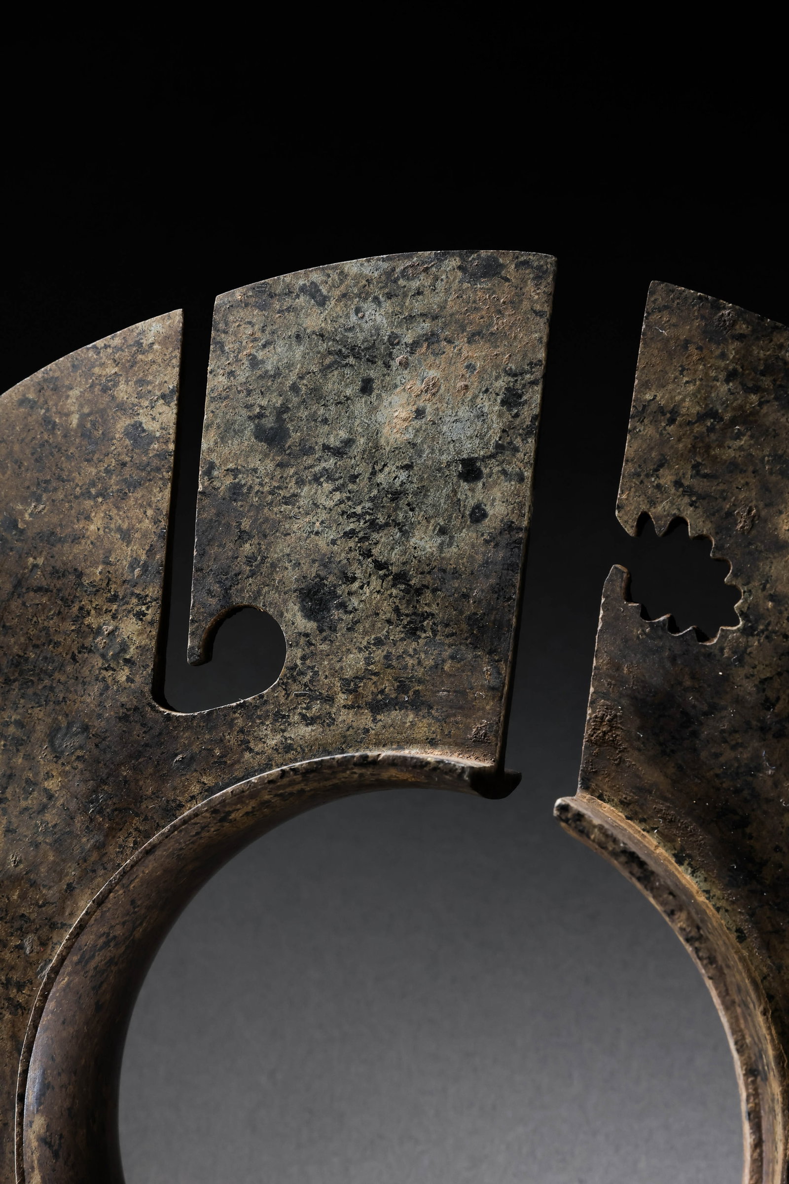 Chinese Neolithic jade artifacts - 8