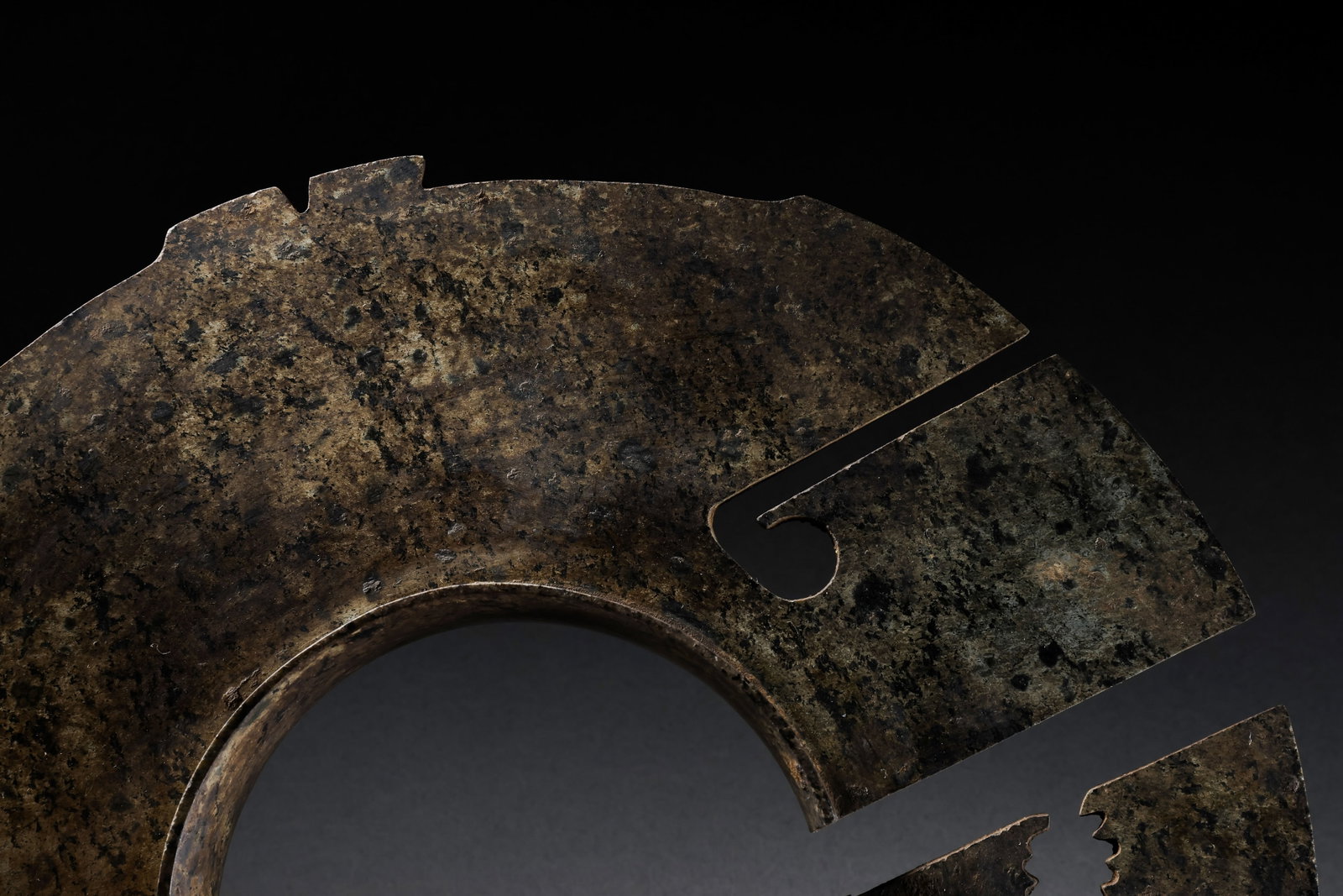 Chinese Neolithic jade artifacts - 9