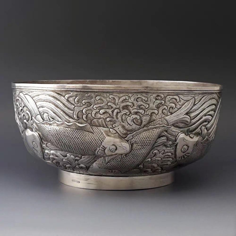 Large Solid Silver Bowl with High-Relief Carps and Wave Motifs, Late Qing to Republic of China (1 of 7)