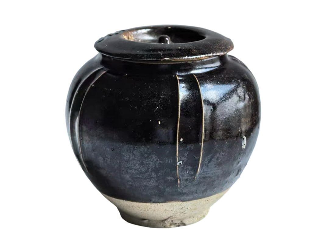 Black Glazed Ribbed Covered Jar, Yanchuan Kiln, Song-Jin Period (1 of 9)