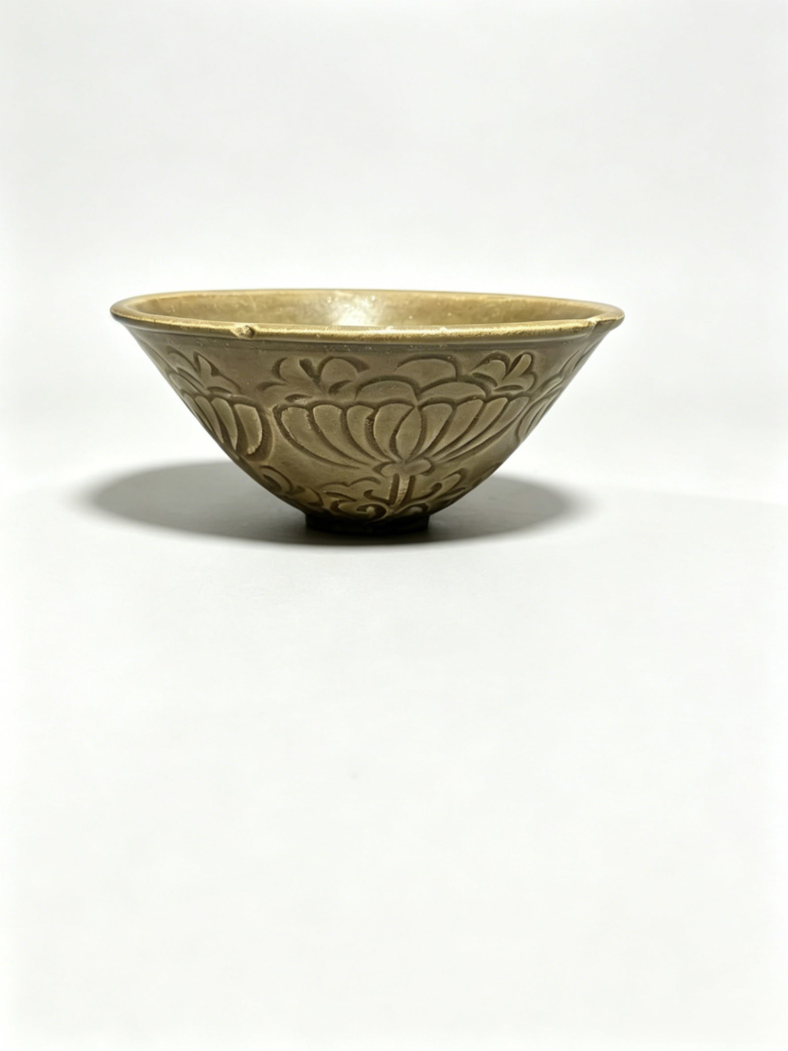 Yaozhou Celadon Floral-Carved Lobed Douli Tea Bowl (1 of 4)