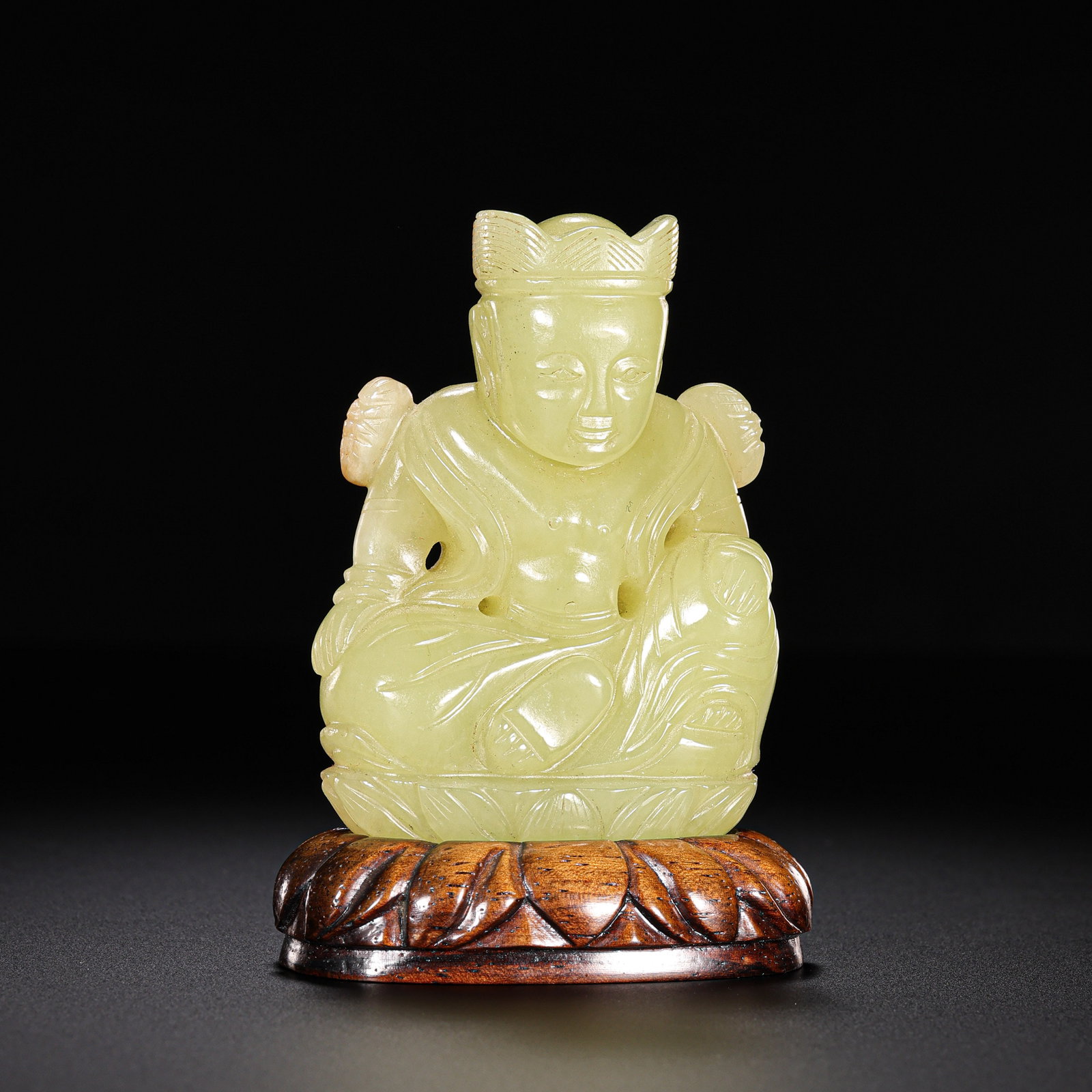 Chinese Qing Dynasty Hetian yellow jade seated figure: H . 6.5 cm . L . 4.5 cm . Weight 97 gram .