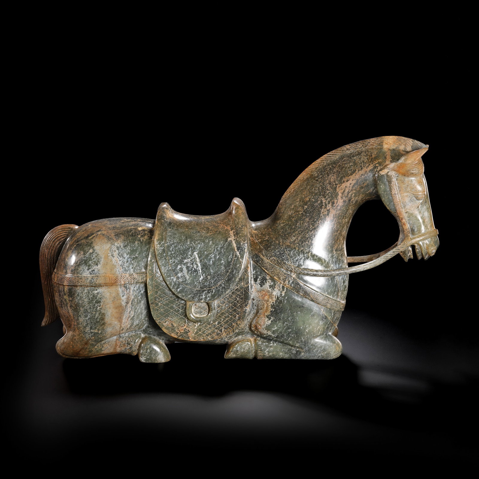 Jade Horse from the Han Dynasty in China: H . 27 cm . L . 47 cm . Weight 15485 gram .