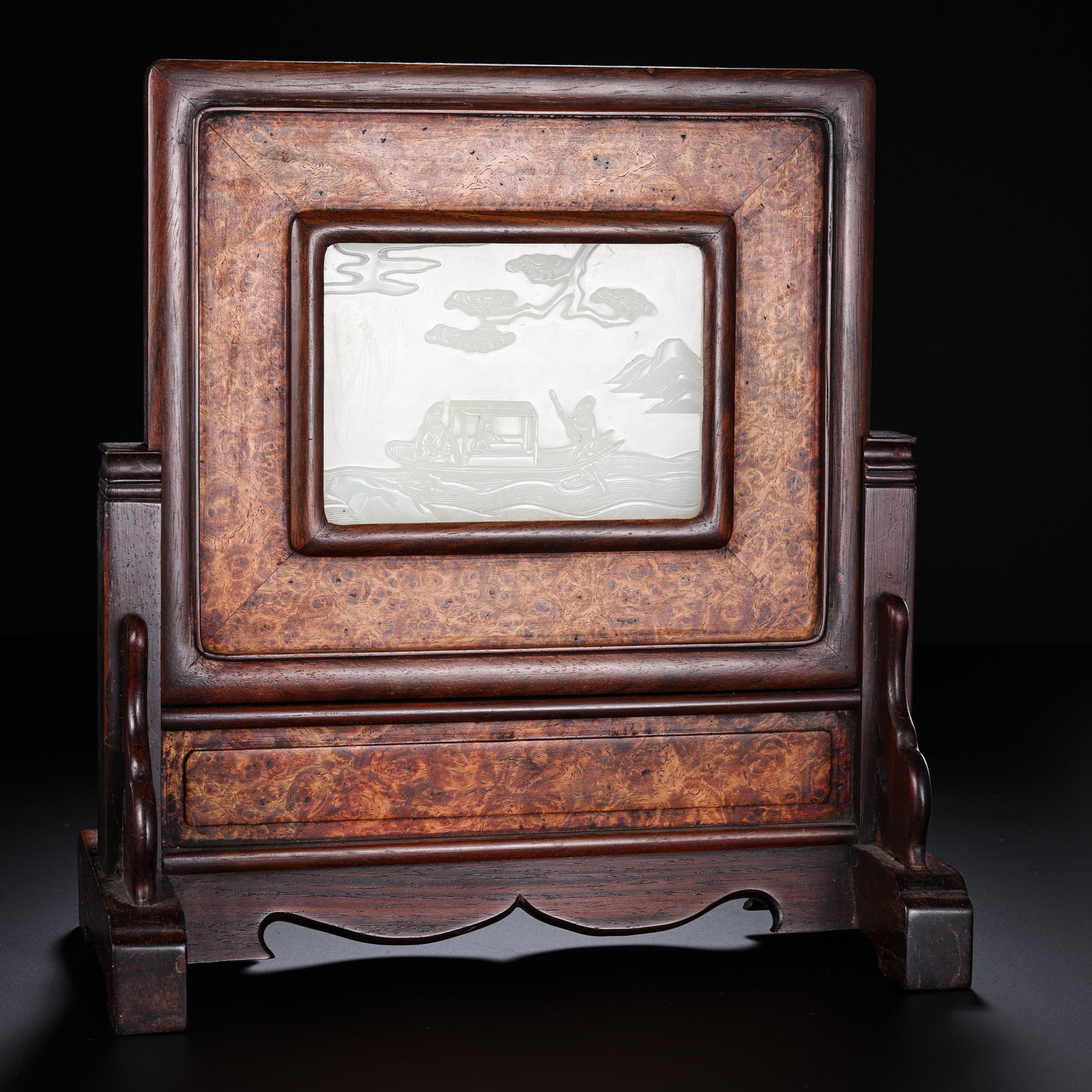 Chinese Qing Dynasty Rosewood Inlaid with Hetian White Jade Screen: H . 22.5 cm . L . 21 cm . Weight 640 gram .