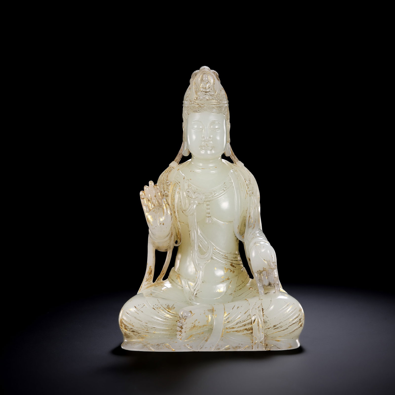 Chinese Qing Dynasty Hetian white jade seated Buddha statue: H . 19 cm . L . 12 cm . Weight 1387 gram .