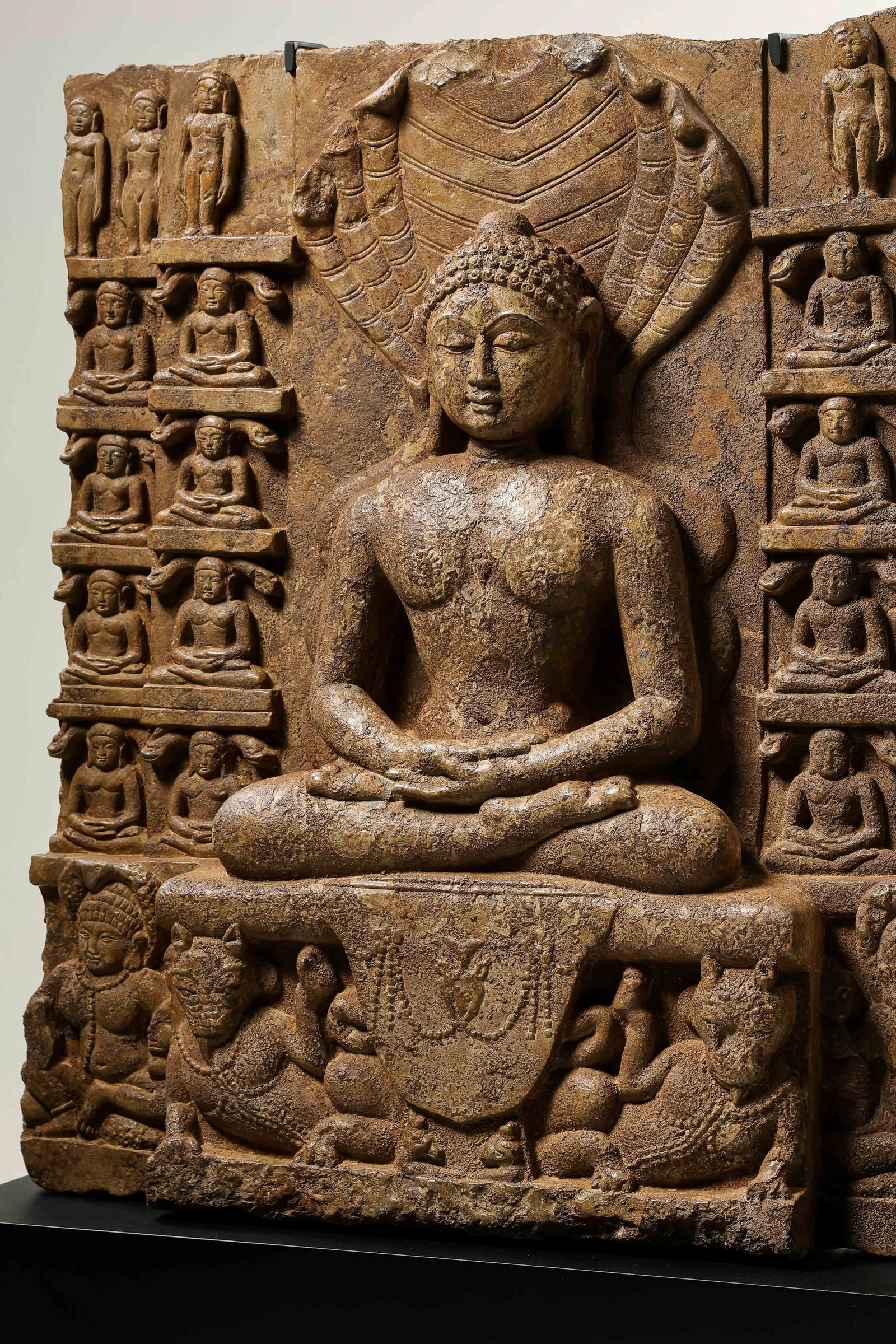 Stone Buddha statue - 7