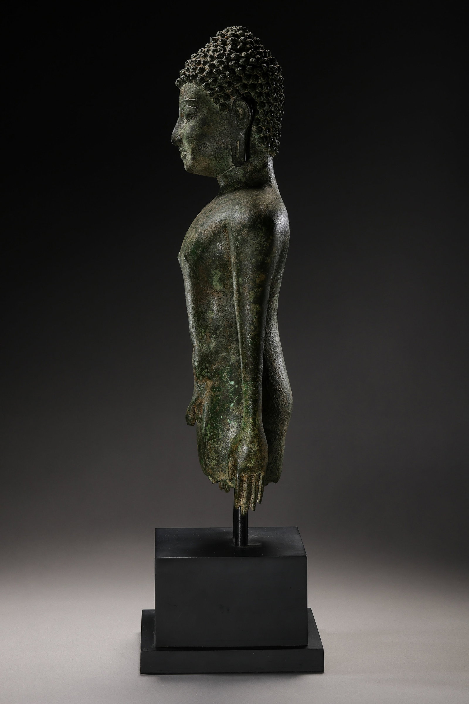 Bronze Buddha statue - 7